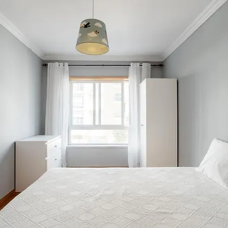 Em Lisboa, Perto De Sintra Fontainhas (Lisbon)